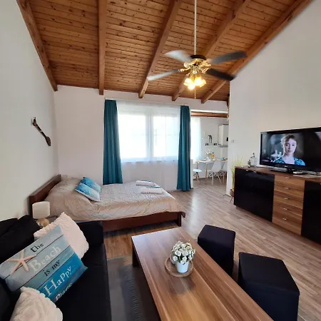 Apartament Azur Csiga